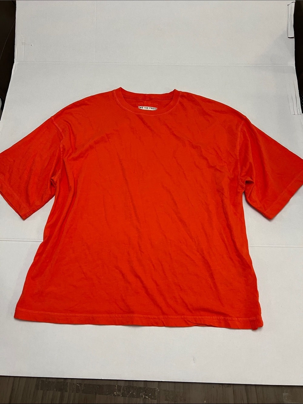 WE THE FREE OVERSIZED COTTON TEE IN DARK CORAL COLOR SIZE SMALL